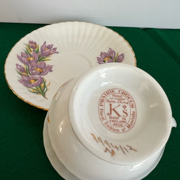 Fine Bone China Tea Cup Royal Windsor - Prairie Crocus - Picture 3 of 6